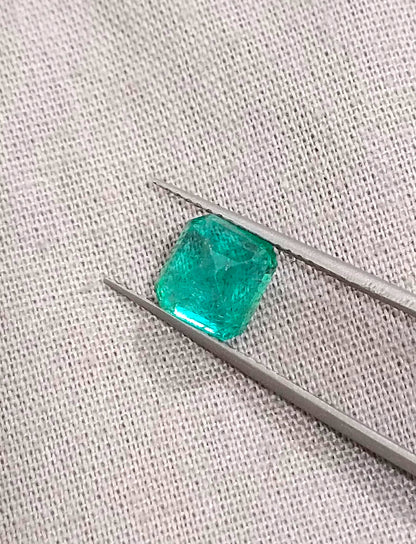 1.68ct Medium Vivid Green Panjshir Emerald, 100% Natural Earth Mined Gemstone