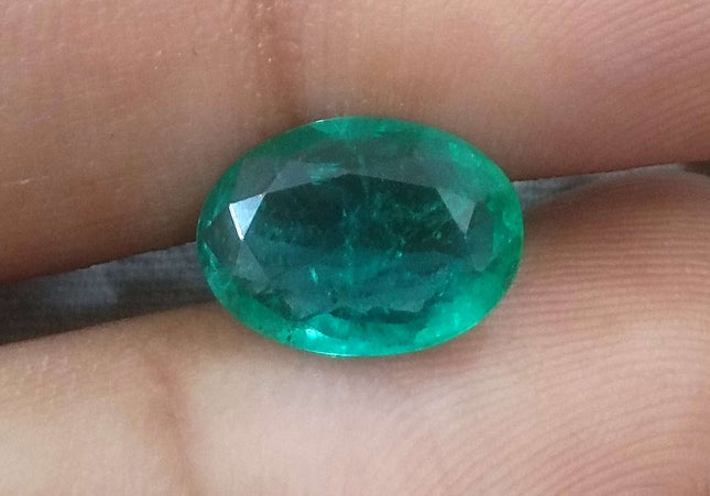 2.41ct GSI Certified Deep Green Zambian Emerald Minor Oiled Loose Gemstone