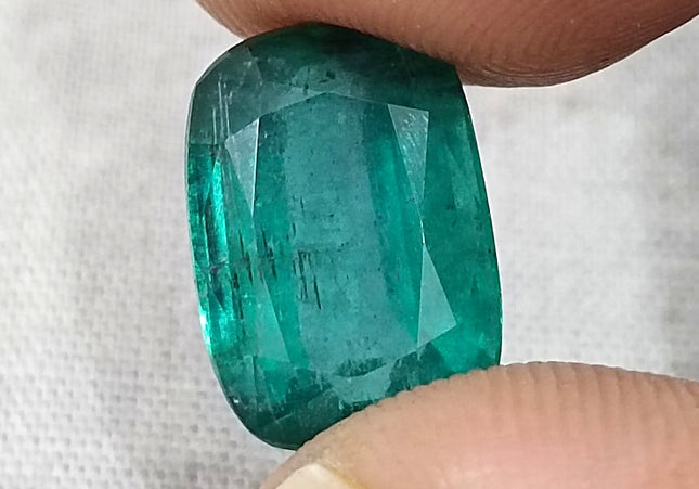 7.34ct Natural Zambian Emerald, Deep Green Cushion Cut Minor oiled Loose Gemstone.