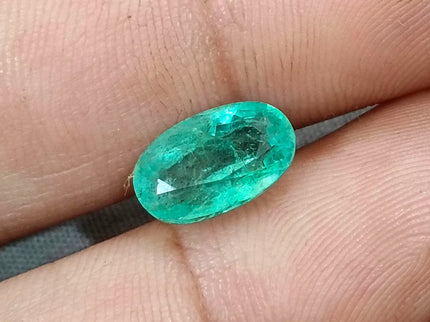 GSI Certified 3.11ct Pastel Green Emerald, 100% Natural Gemstone