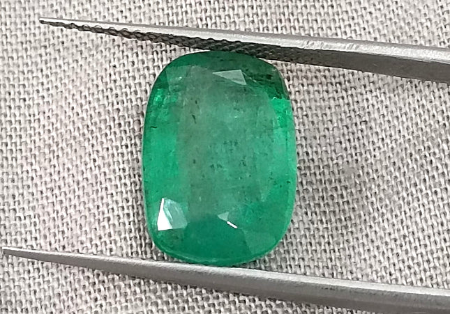 4.87ct Natural Zambian Emerald, Cushion Cut Minor Oiled Natural Gemstone.