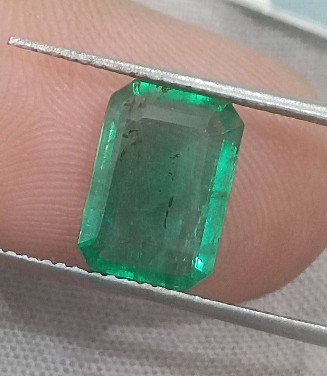Zambian Emerald 2.73ct Certified Natural Medium Deep Green Loose Stone.