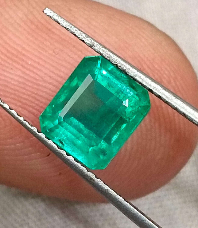 Certified 1.92ct Zambian Natural Emerald
