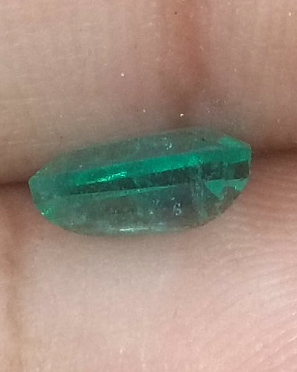 GSI USA Certified 1.39ct Medium Green Natural Zambian Minor Oiled Loose Gemstone
