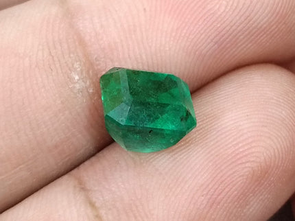 Zambian Emerald 4.77ct Natural Medium Deep Mystic Green Octagon Cut Loose Gemstone