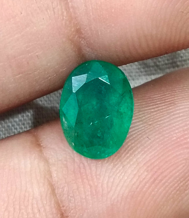 2.73ct Natural Emerald Deep Velvet Green Oval Cut Zambian SGL Certified Gemstone
