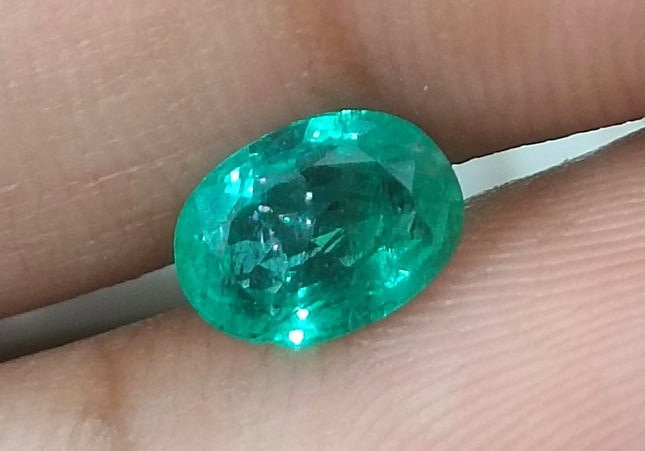 GSI Certified 1.26ct Medium Bright Green Natural Zambian Emerald Minor Oiled Loose Gemstone