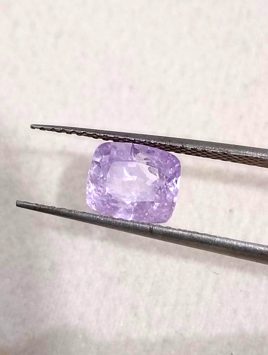 2.06ct Lavender Color Ceylon Sapphire , 100% Natural Untreated Gemstone