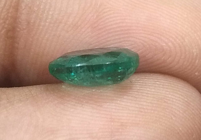 GSI Certified 2.55ct Medium Light Green Natural Zambian Emerald Minor Oiled Loose Gemstone