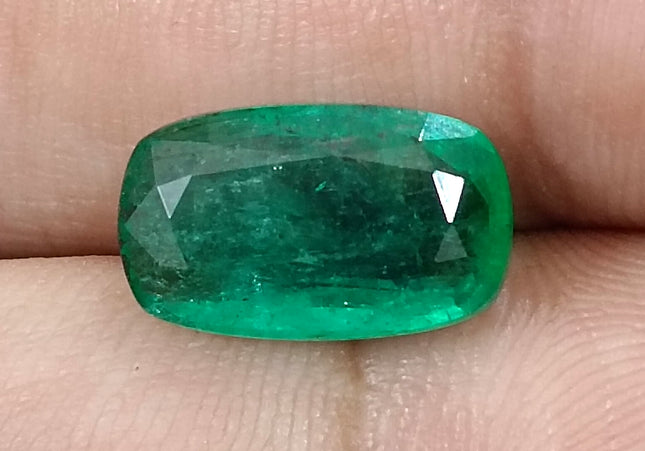 3.99ct Natural Zambian Emerald, Deep Green Cushion Cut Minor Oiled Loose Gemstone.