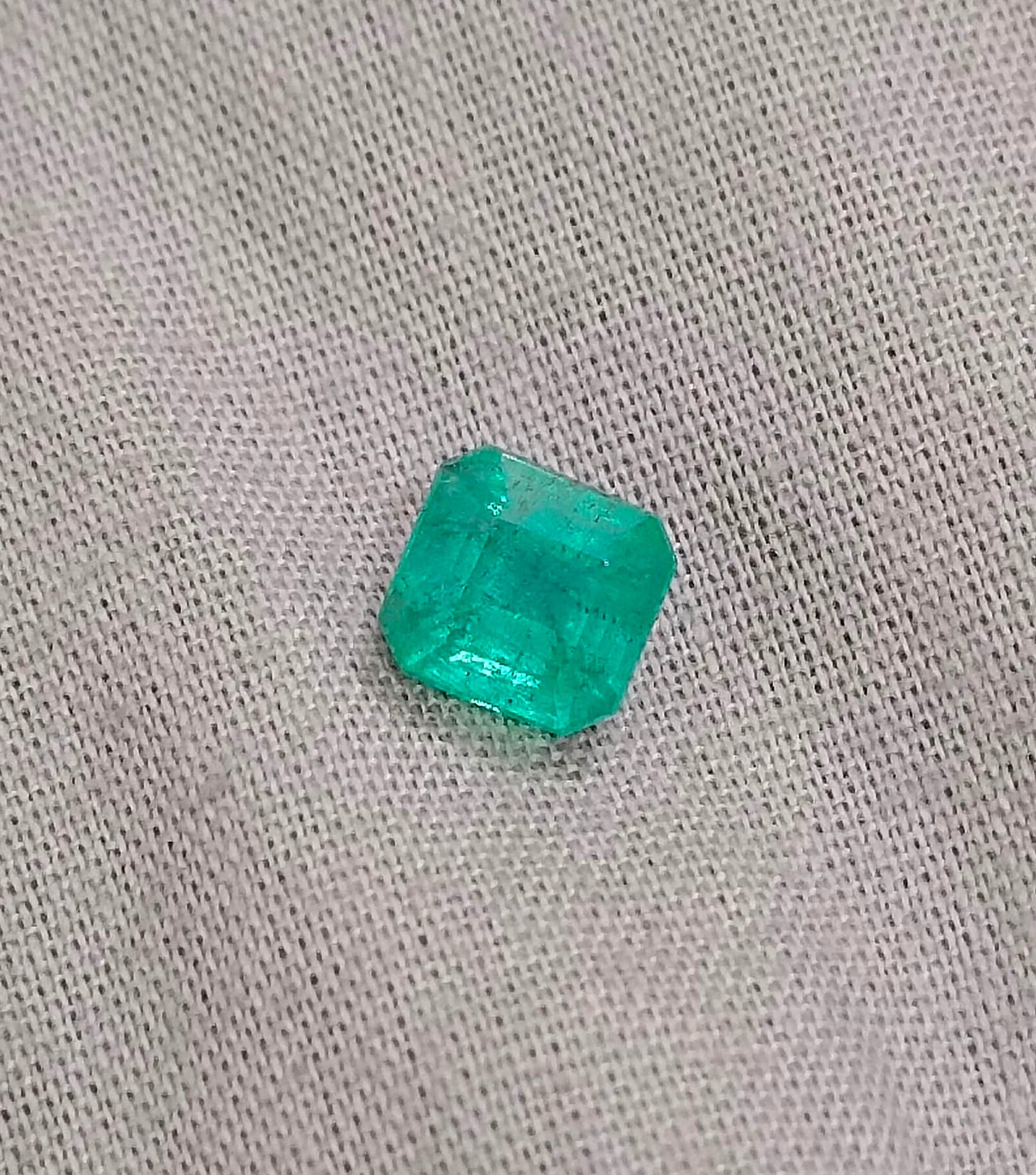 1.68ct Medium Vivid Green Panjshir Emerald, 100% Natural Earth Mined Gemstone