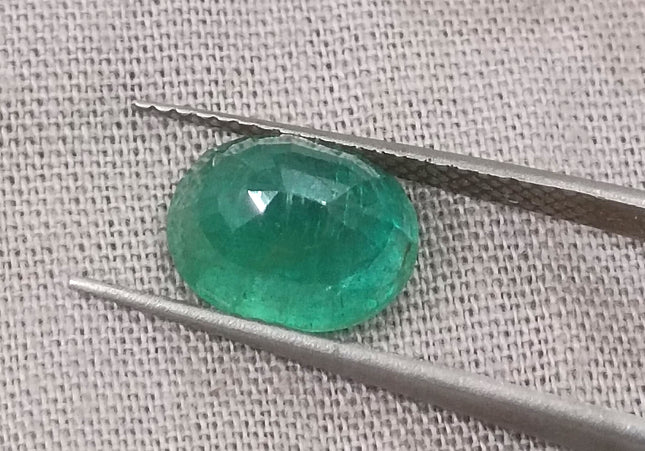 2.64ct Medium Green Zambian Emerald Minor Oiled Loose Gemstone