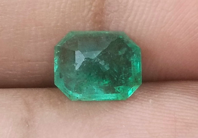 2.36ct GSI Certified Deep Green Zambian Emerald Earth Mined Loose Gemstone