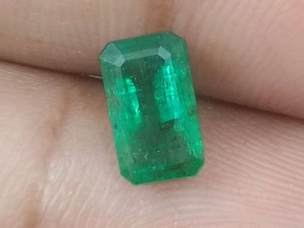 Panjshir Emerald 1.68ct Certified Deep Golden Green Natural Stone