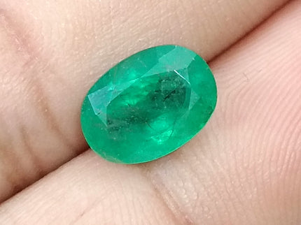 2.26ct Emerald Natural Medium Velvet Green Oval Cut Loose Gemstone