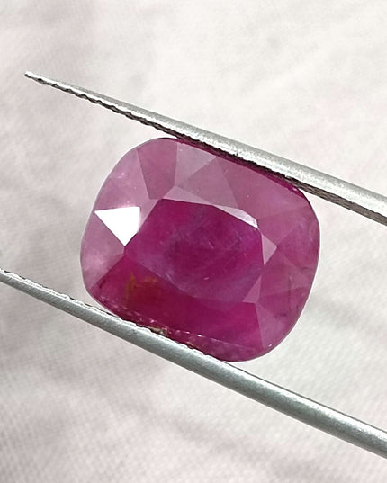 Big size 5.81ct Natural African Ruby unheated loose gemstone