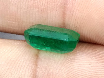 Swat Emerald 4.31ct Certified Natural Deep Green Octagon Cut Loose Gemstone