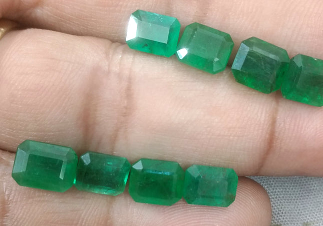14.54ct Vivid to Deep Green Natural Emerald parcel earth mined loose Gemstones