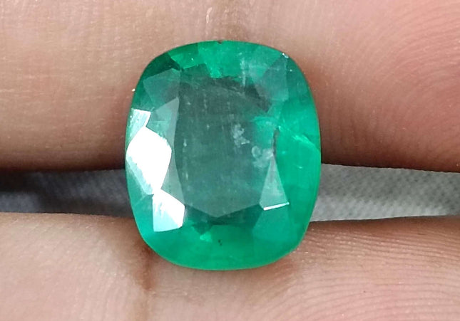 Big 6.28ct Zambian Emerald, Medium Deep Green Minor Oiled Natural Loose Gemstone
