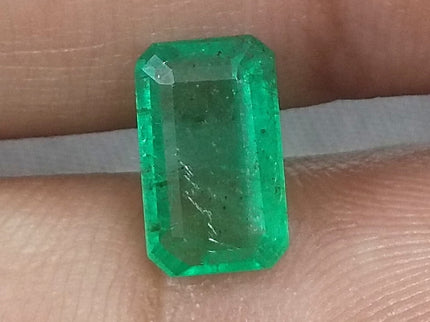 1.84ct Natural Panjshir Emerald Medium Parrot Green Octagon Gemstone