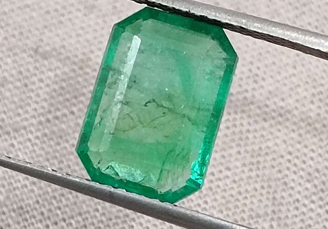 GSI Certified 3.16ct Medium Green Panjshir Emerald Minor Oiled Loose Gemstone