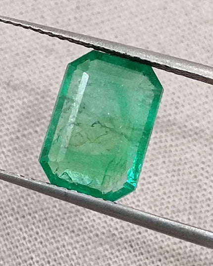 GSI Certified 3.16ct Medium Green Panjshir Emerald Minor Oiled Loose Gemstone