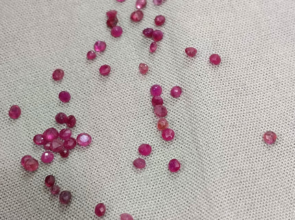 Untreated 3.24ct Red Ruby Parcel Round Cut Loose Gemstones