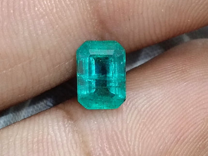 Natural Zambian Emerald 1.40ct SGL Certified Medium Bluish Green Octagon Cut Minor Oil Loose Gemstone