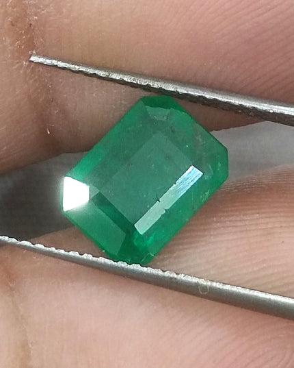 2.20ct GSI Certified Deep Velvet Green Zambian Emerald Minor Oiled Loose Gemstone