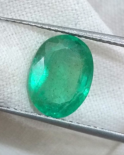 1.97ct Medium Light Green Natural Zambian Emerald Minor Oiled Loose Gemstone