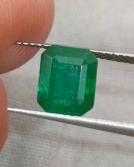 1.89ct GSI Certified Vivid Deep Green Zambian Emerald Minor Oiled Loose Gemstone