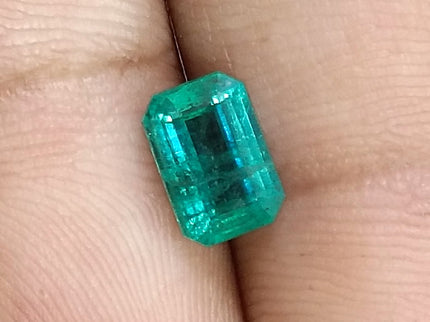 Emerald Natural 1.48ct Zambia SGL Certified Medium Bluish Green Loose Gemstone