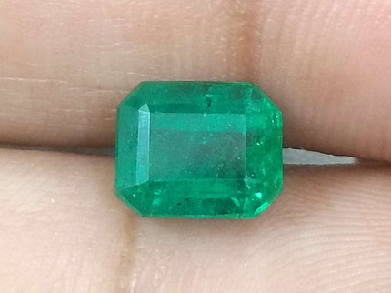Certified 2.38ct Natural Zambian Emerald, Vivid Green Stone