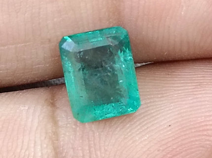 2.93ct Natural Emerald Medium Green Octagon Cut Loose Gemstone