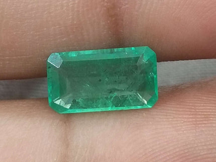 Zambian Emerald 2.74ct Certified Natural Medium Light Green Octagon Cut Loose Stone