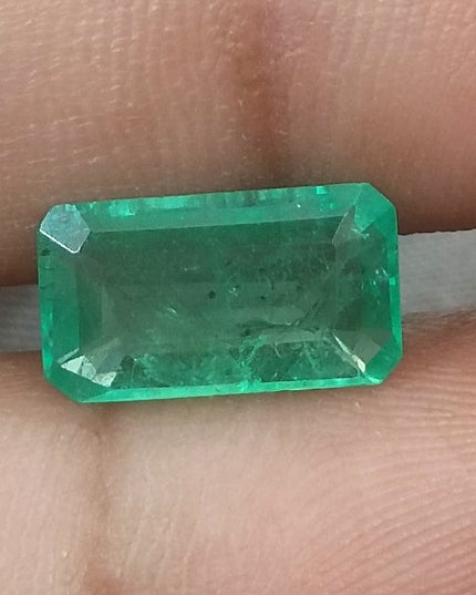 2.74ct GSI Certified Medium Green Zambian Emerald Minor Oiled Loose Gemstone