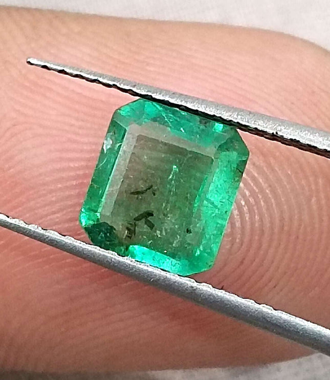 Certified 1.51ct Natural Zambian Emerald Stone