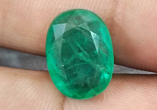 Big 7.48ct Panjshir Emerald, Medium Spring Green Oval Cut Natural Minor Oiled Loose Gemstone