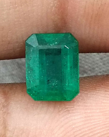 GSI Certified 1.87ct Medium Deep Green Zambian Emerald Minor Oiled Loose Gemstone