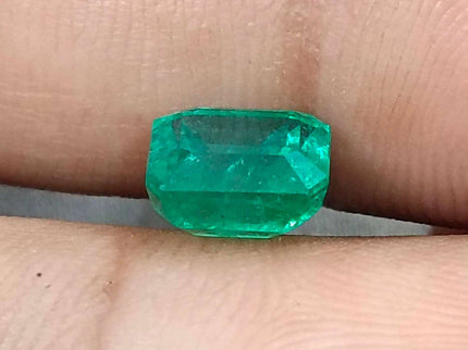 Certified 1.92ct Zambian Natural Emerald