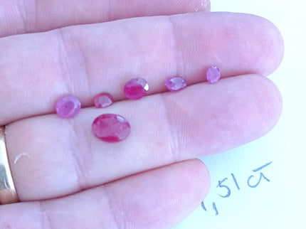 4.51ct natural ruby lot from Burma