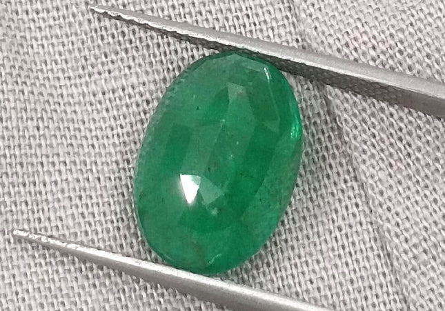 GSI Certified 4.09ct Medium Green Natural Zambian Emerald Minor Oiled Loose Gemstone