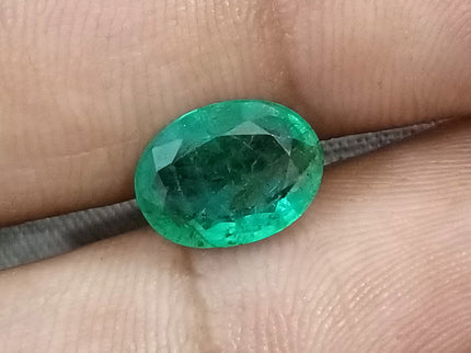 2.16ct Natural Zambian Emerald SGL Certified Medium Green Oval Cut Gemstone