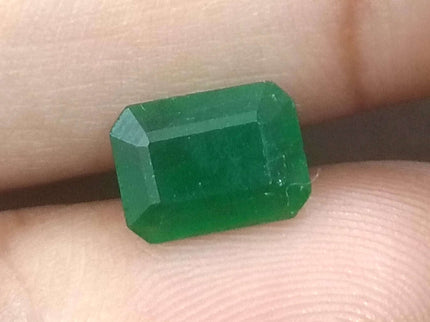 Certified 1.68ct Natural Zambian Emerald.