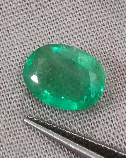 1.97ct Medium Light Green Natural Zambian Emerald Minor Oiled Loose Gemstone