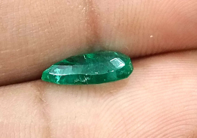 GSI Certified 1.33ct Deep Green Pear Cut Zambian Emerald Minor Oiled Loose Gemstone