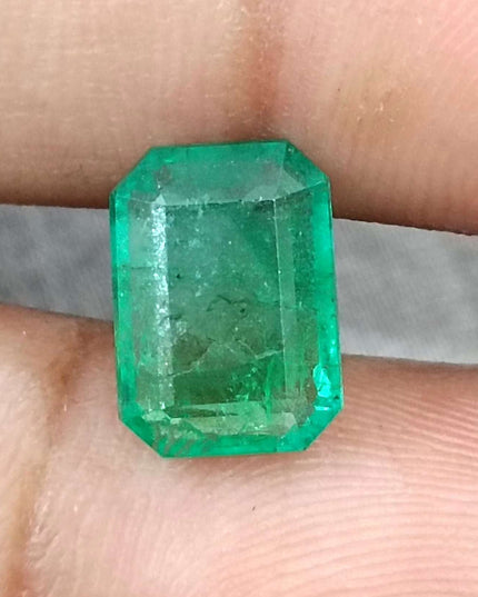 GSI Certified 3.16ct Medium Green Panjshir Emerald Minor Oiled Loose Gemstone