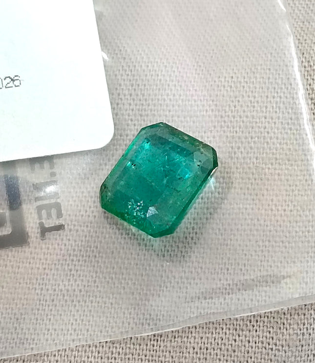 3.07ct Natural Emerald GSI Certified Medium Bluish Green Octagon Cut Gemstone