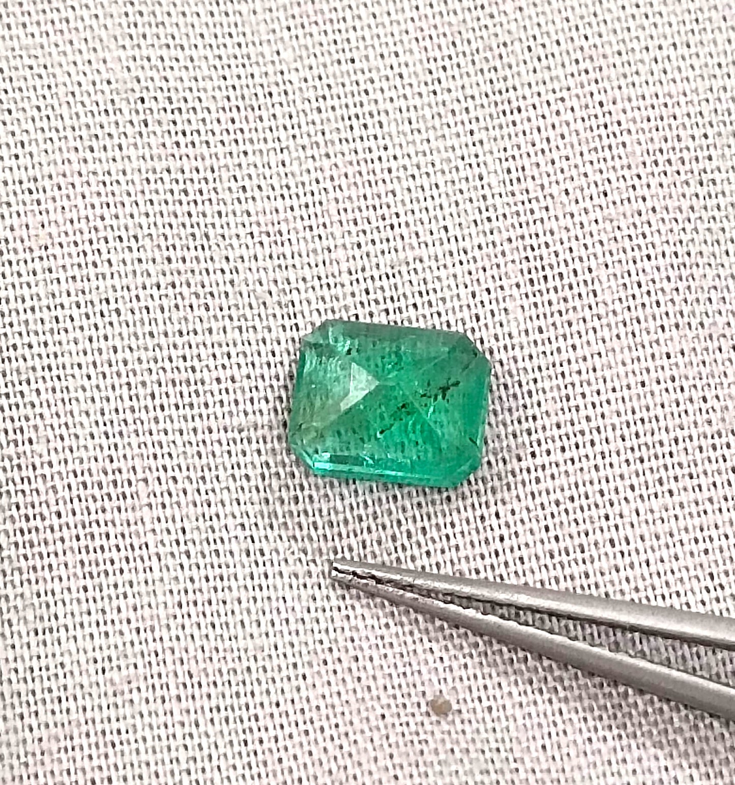 1.45ct Zambian Emerald, 100% Natural Earth Mined Gemstone