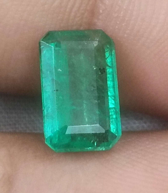 2.99ct Colombian Emerald, Certified Natural Minor Oiled Loose Gemstone